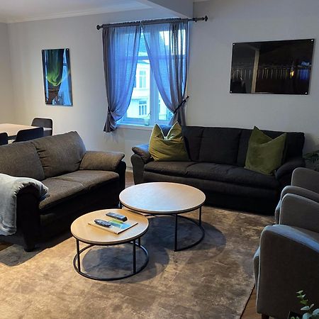 Enter Tromso - Luxury 4 Bedroom Apartment Kültér fotó